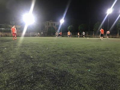شراكة جديدة بين ميسي وغريزمان بعيداً عن الملاعب استثمار في عالم المطاعم  